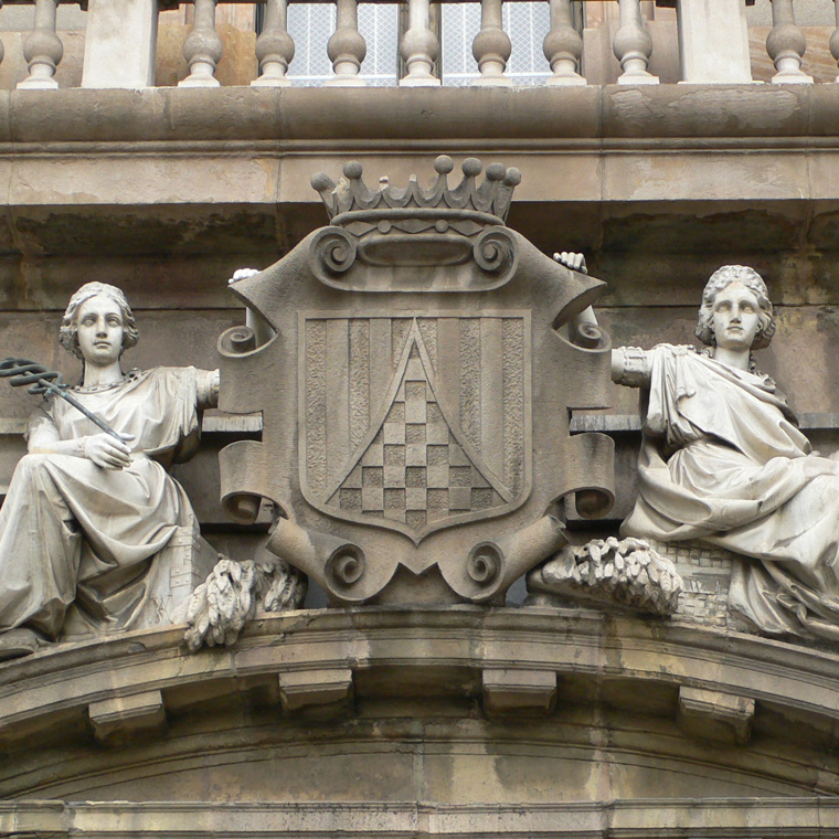 Crest of D